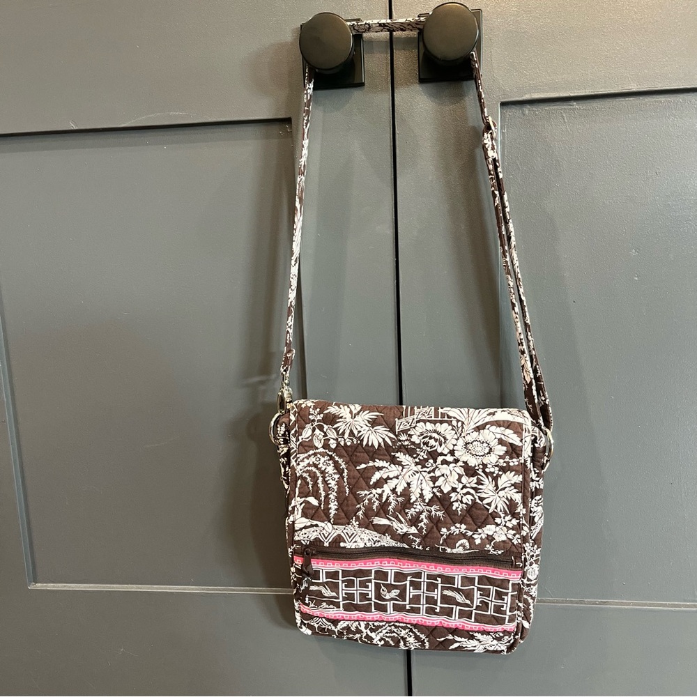 Vera Bradley Retired Imperial Asian Toile Brown Pink Crossbody Messenger Bag EUC - Picture 2 of 16